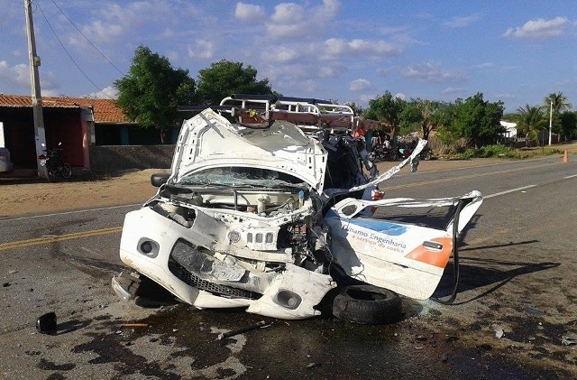 Quixeramobim_aci_carro-Coele